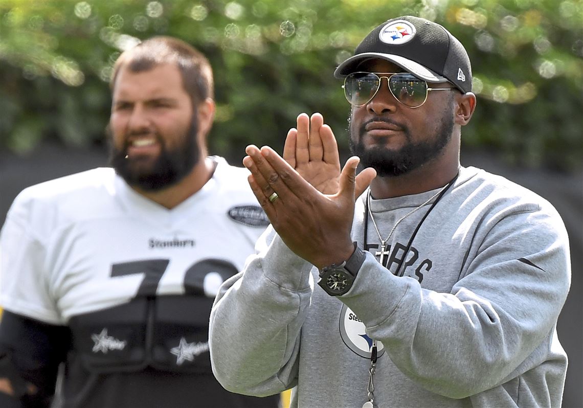 "Happy To Mistreat Me": Steelers' Alejandro Villanueva Dishes On Treatment From Mike Tomlin (Steelers News). Photo by Peter Diana / Post-Gazette